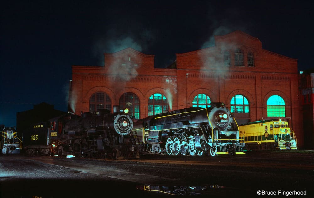 2102 and stablemate 425 at the former Reading Company Shops in 1985.