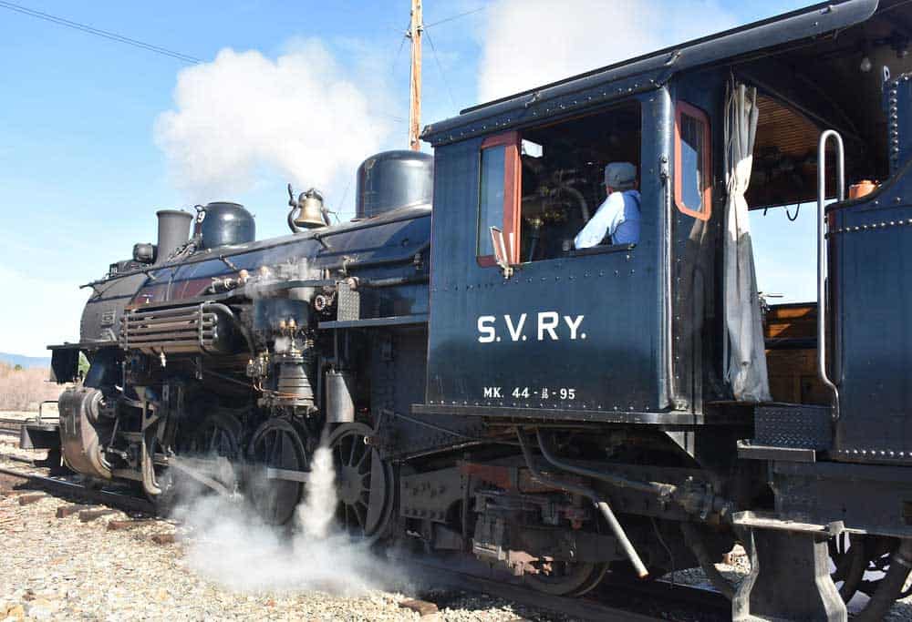 Sumpter Valley #19 steams up for fans as she rumbles down the tracks.