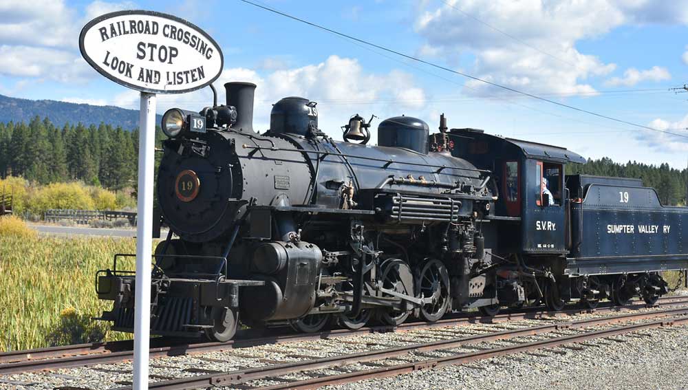 Sumpter Valley #19 on a test run prior to one of her excursion tours.