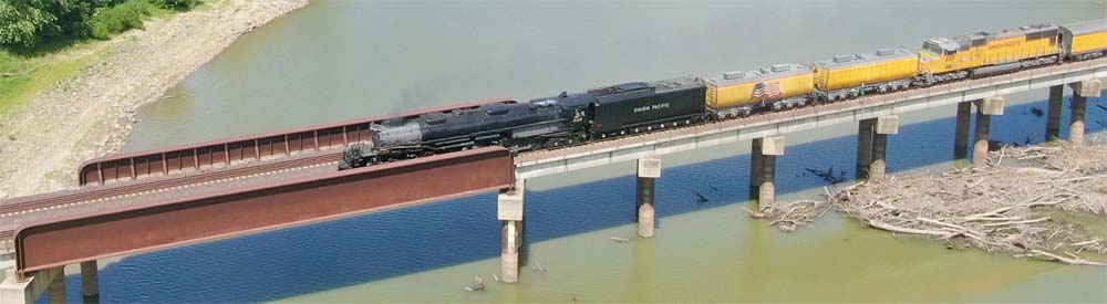 Big Boy 4014 crossing a river during her 2021 tour.