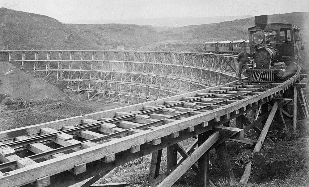 The crew of locomotive #1, the Kinau, produly pose for ap hot on the trestle.